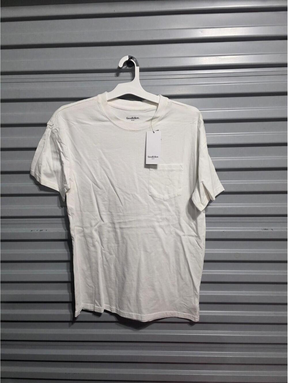 6 Goodfellow Pocket Tees Size Medium. New With Tags . 2 White, 2 Blue, And 2...